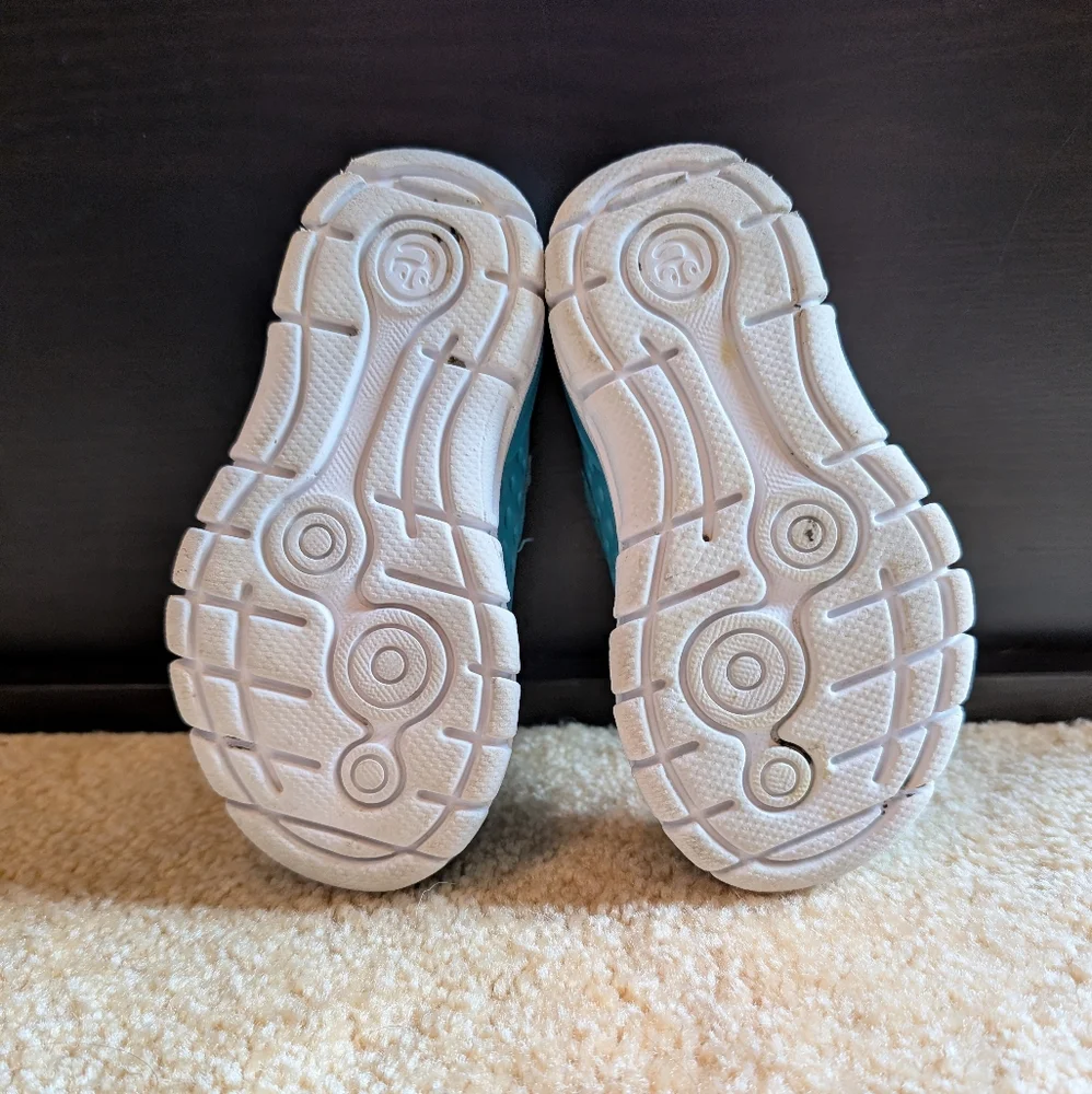 🩵 Kids Toddler Teal/Aqua Water Shoes/ Sandals with Velcro 🌊